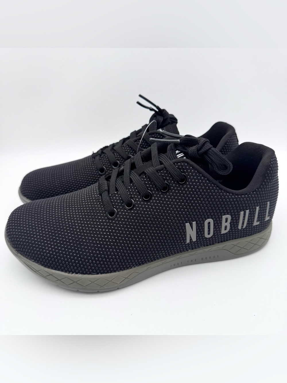 NOBULL SuperFabric Outwork Trainer Black Women Size 8 Gym Shoes NWOB